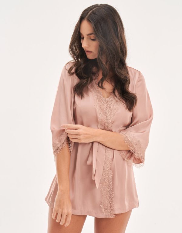 Short Robe