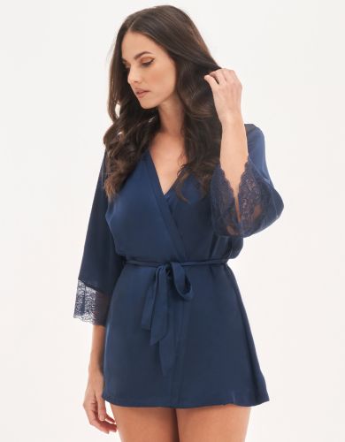 Short Robe